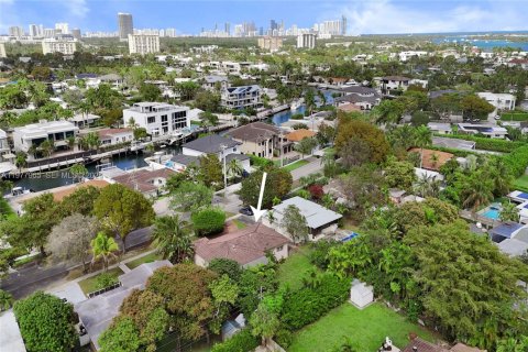 Купить виллу или дом в Норт-Майами, Флорида 3 спальни, 178.74м2, № 2043698 - фото 10