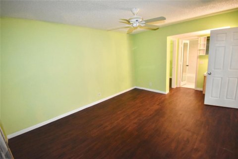 Copropriété à vendre à Deerfield Beach, Floride: 2 chambres, 85.47 m2 № 2084948 - photo 17