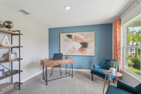 Casa en venta en Zephyrhills, Florida, 5 dormitorios, 242.01 m2 № 1919901 - foto 3