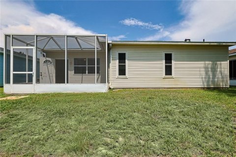 House in Leesburg, Florida 2 bedrooms, 127.28 sq.m. № 1900747 - photo 26
