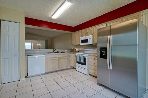 Casa en venta en Leesburg, Florida, 2 dormitorios, 127.28 m2 № 1900747 - foto 8