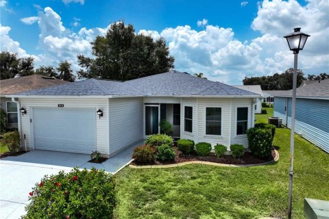 Casa en venta en Leesburg, Florida, 2 dormitorios, 127.28 m2 № 1900747 - foto 1
