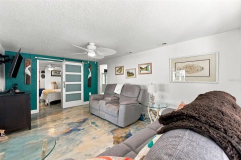 Casa en venta en Hudson, Florida, 3 dormitorios, 107.02 m2 № 2385593 - foto 4