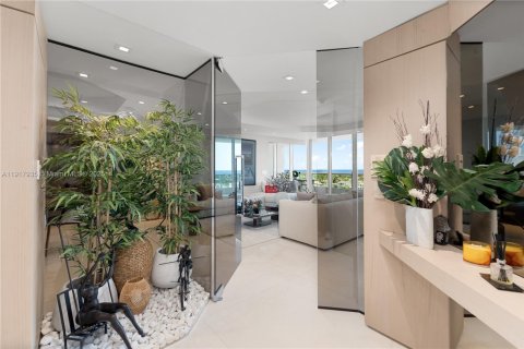 Купить кондоминиум в Авентура, Флорида 4 спальни, 306.58м2, № 1974263 - фото 2