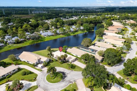 Casa en venta en Port St. Lucie, Florida, 2 dormitorios, 175.59 m2 № 1953925 - foto 4