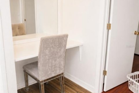 Condo in Clearwater, Florida, 2 bedrooms  № 2208954 - photo 13