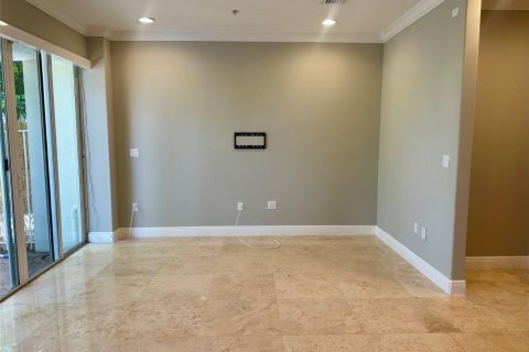 Townhouse in Fort Lauderdale, Florida 4 bedrooms, 218.78 sq.m. № 1210564 - photo 1