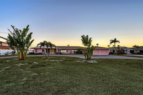 Casa en venta en Sarasota, Florida, 4 dormitorios, 348.94 m2 № 2135011 - foto 3