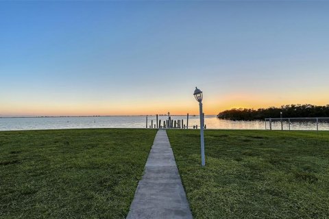 Casa en venta en Sarasota, Florida, 4 dormitorios, 348.94 m2 № 2135011 - foto 15