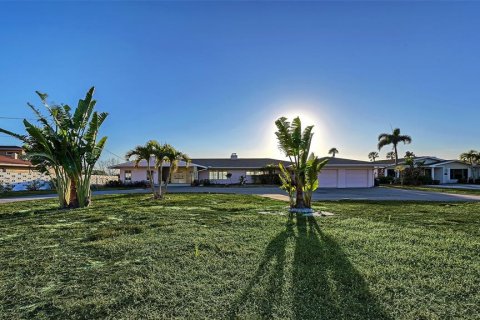 Casa en venta en Sarasota, Florida, 4 dormitorios, 348.94 m2 № 2135011 - foto 2
