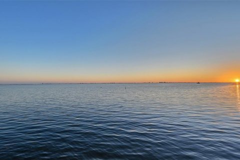 Casa en venta en Sarasota, Florida, 4 dormitorios, 348.94 m2 № 2135011 - foto 14
