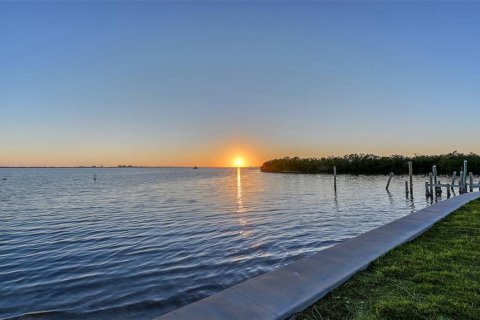 Casa en venta en Sarasota, Florida, 4 dormitorios, 348.94 m2 № 2135011 - foto 11