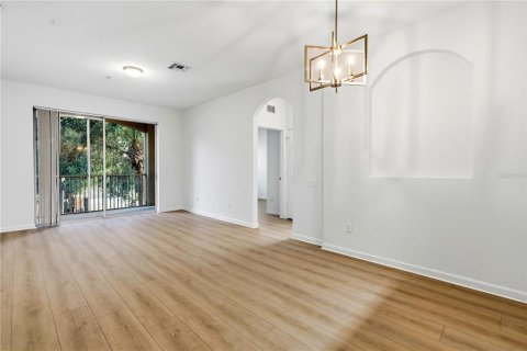 Appartement à louer à Orlando, Floride: 3 chambres, 115.85 m2 № 2306134 - photo 2