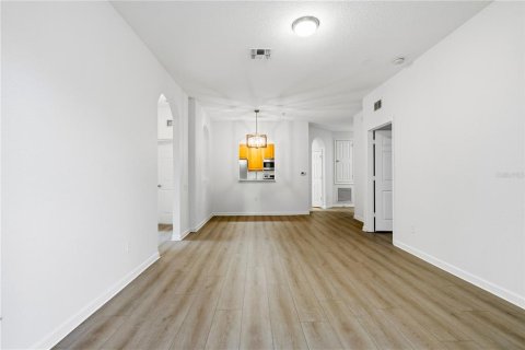 Appartement à louer à Orlando, Floride: 3 chambres, 115.85 m2 № 2306134 - photo 3