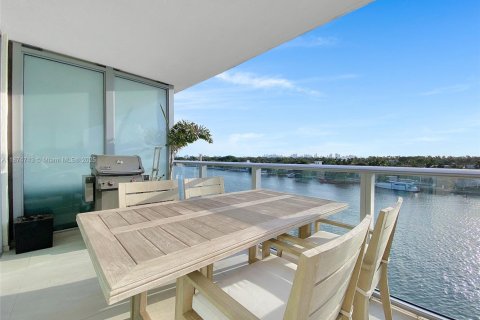 Copropriété à vendre à Miami Beach, Floride: 2 chambres, 106.19 m2 № 1926887 - photo 9