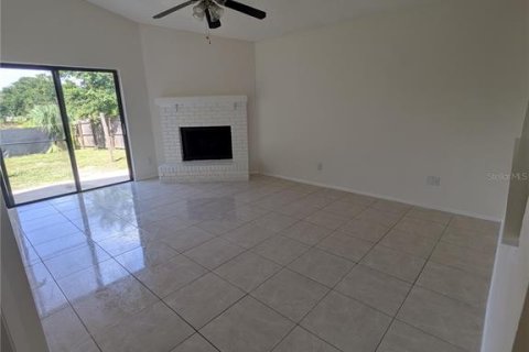 Casa en venta en Apopka, Florida, 3 dormitorios, 145.11 m2 № 1838346 - foto 16