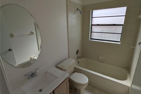 Casa en venta en Apopka, Florida, 3 dormitorios, 145.11 m2 № 1838346 - foto 5