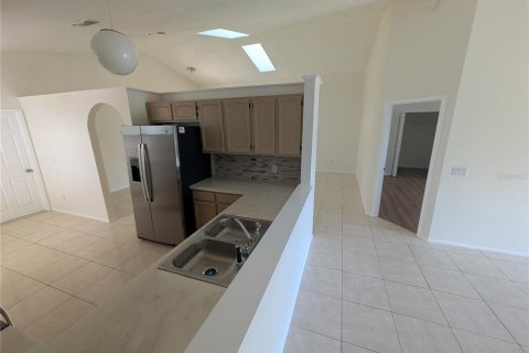 Casa en venta en Apopka, Florida, 3 dormitorios, 145.11 m2 № 1838346 - foto 14
