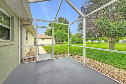 Villa ou maison à vendre à Ocala, Floride: 2 chambres, 113.81 m2 № 2110402 - photo 6