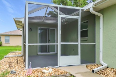 Villa ou maison à vendre à Ocala, Floride: 2 chambres, 113.81 m2 № 2110402 - photo 9