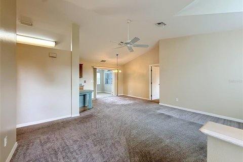 Villa ou maison à vendre à Ocala, Floride: 2 chambres, 113.81 m2 № 2110402 - photo 16