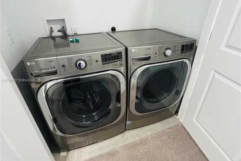 Adosado en venta en Davenport, Florida, 3 dormitorios № 1867650 - foto 14