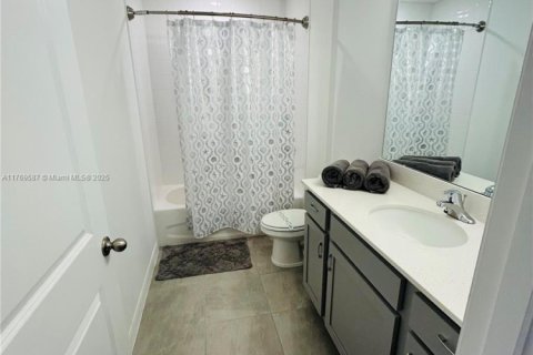 Adosado en venta en Davenport, Florida, 3 dormitorios № 1867650 - foto 13