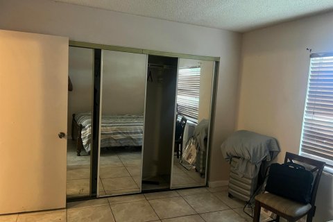 Copropriété à louer à Coral Springs, Floride: 2 chambres, 76.64 m2 № 2400842 - photo 6