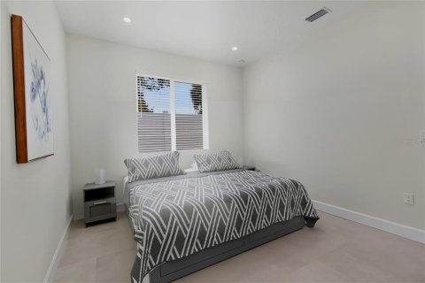 Villa ou maison à vendre à Sarasota, Floride: 3 chambres, 171.13 m2 № 2414106 - photo 22