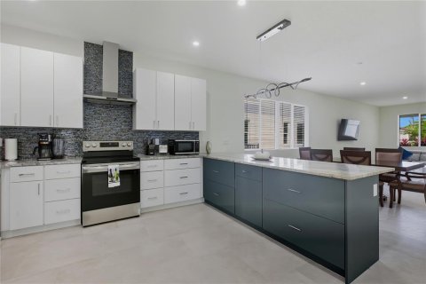Villa ou maison à vendre à Sarasota, Floride: 3 chambres, 171.13 m2 № 2414106 - photo 15