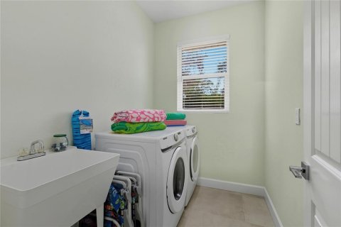 Villa ou maison à vendre à Sarasota, Floride: 3 chambres, 171.13 m2 № 2414106 - photo 28