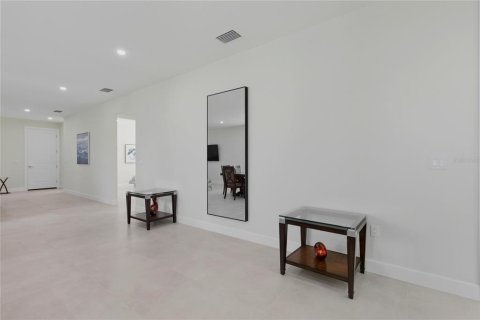 Villa ou maison à vendre à Sarasota, Floride: 3 chambres, 171.13 m2 № 2414106 - photo 17