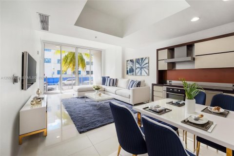 Condominio en Miami Beach, Florida, 1 dormitorio № 2073012
