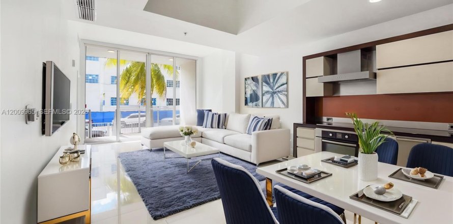 Condominio en Miami Beach, Florida, 1 dormitorio  № 2073012