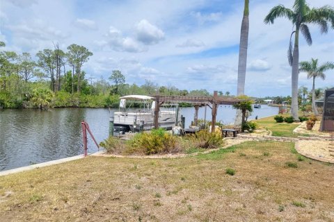 Land in Port Charlotte, Florida № 1681486 - photo 5