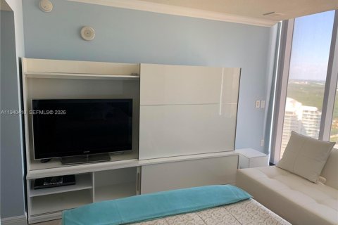 Copropriété à louer à Sunny Isles Beach, Floride: 2 chambres, 132.2 m2 № 1998292 - photo 13