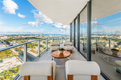 Copropriété à louer à Miami Beach, Floride: 4 chambres, 242.94 m2 № 1814148 - photo 24