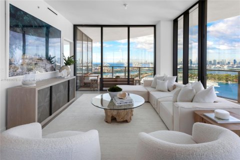 Copropriété à louer à Miami Beach, Floride: 4 chambres, 242.94 m2 № 1814148 - photo 13