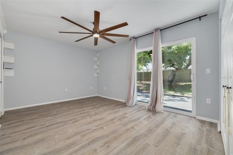 Casa en venta en Palm Harbor, Florida, 3 dormitorios, 111.95 m2 № 1784341 - foto 8