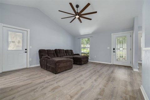Casa en venta en Palm Harbor, Florida, 3 dormitorios, 111.95 m2 № 1784341 - foto 3