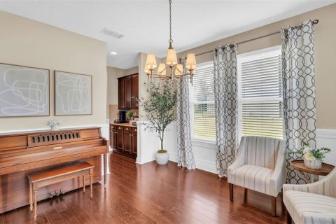 House in Auburndale, Florida 4 bedrooms, 283.44 sq.m. № 1815544 - photo 8