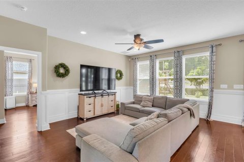 House in Auburndale, Florida 4 bedrooms, 283.44 sq.m. № 1815544 - photo 20
