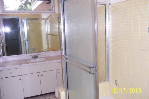 Casa en venta en Saint Petersburg, Florida, 3 dormitorios, 145.3 m2 № 1868855 - foto 10