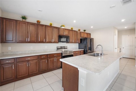 Casa en venta en Kissimmee, Florida, 4 dormitorios, 201.41 m2 № 1899762 - foto 21