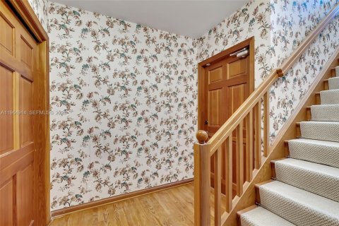 Casa en alquiler en Fort Lauderdale, Florida, 5 dormitorios, 341.23 m2 № 2026330 - foto 19