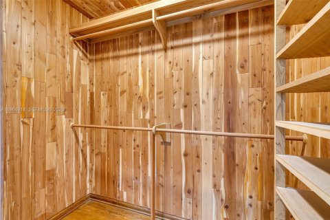 Casa en alquiler en Fort Lauderdale, Florida, 5 dormitorios, 341.23 m2 № 2026330 - foto 13