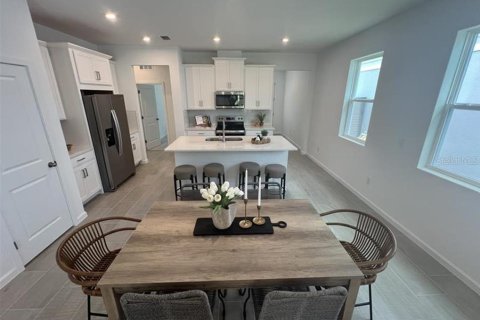 House in Orlando, Florida 3 bedrooms, 157.1 sq.m. № 1660014 - photo 3