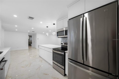 Купить виллу или дом в Спринг-Хилл, Флорида 3 комнаты, 143.44м2, № 1786007 - фото 9