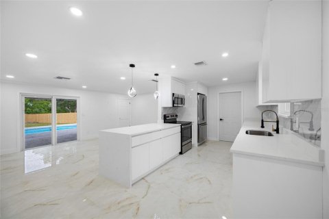 Купить виллу или дом в Спринг-Хилл, Флорида 3 комнаты, 143.44м2, № 1786007 - фото 7