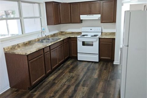 Villa ou maison à louer à Clearwater, Floride: 3 chambres, 121.05 m2 № 2349445 - photo 3